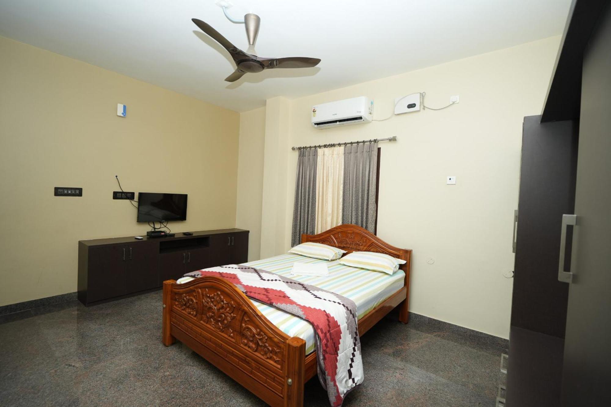 Goutham Residency Hotell Kadalur Exteriör bild
